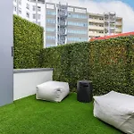 Oasis 28 By Innkeeper Appartement